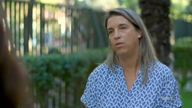 Adopted man learns he was stolen from birth mom in Chile | Nightline смотреть онлайн