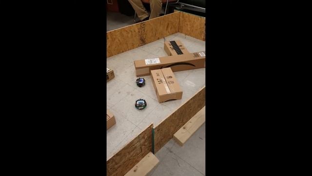 Predator Prey Robot Demonstration for Intelligent Machine Design Final смотреть онлайн