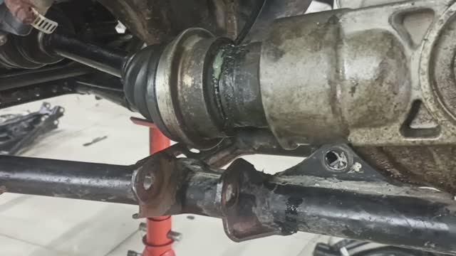 Бракованные квадроциклы HISUN/STELS/BALTMOTORS. О чем молчат дилеры? На что смотреть при покупке? смотреть онлайн