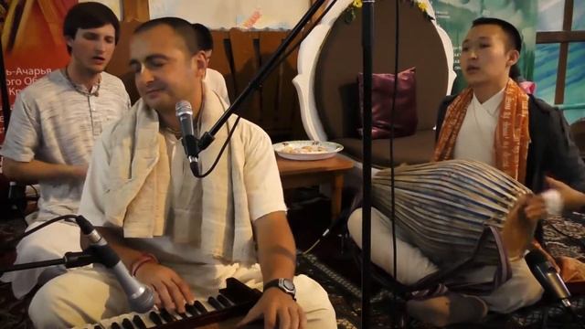 День1(21.03.2018) Киртан Е.М. Тхакур Харидас прабху(Джапа ретрит Маралсай 21-25 марта 2018) смотреть онлайн