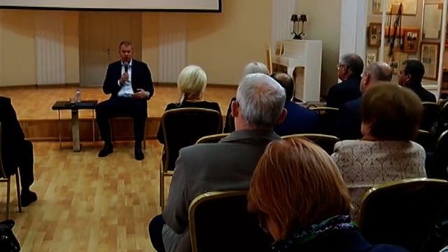 "Лидеры общественного мнения" - обсуждение плана развития муниципалитета на пять лет смотреть онлайн