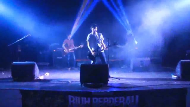 Swedish House Mafia - Don't You Worry Child ft. John Martin (Prince Of Mercy cover) смотреть онлайн