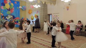 Выпускная песня "Расстаёмся с садиком надолго"