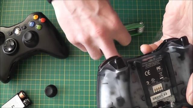 Halo 4 LE Xbox 360 Controller - Mod - Teardown - Overview - Fitting New Thumbsticks смотреть онлайн