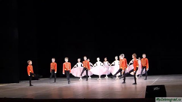 И. Штраус "Русский марш". Исполняют учащиеся 1 класса смотреть онлайн