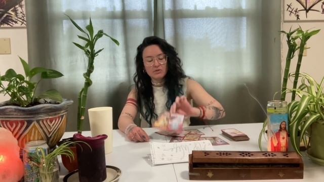 18+ Pick A Card Tarot Reading & Channeling || Channeled Love Letter From Your Person 💋💌 смотреть онлайн