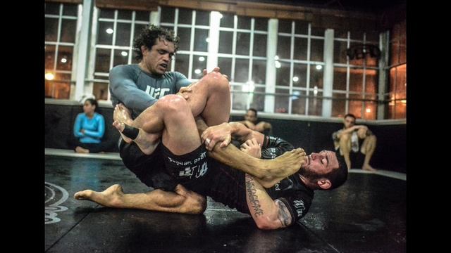 Inside The Mind of Rey Rey: MMA Photog and Tour Guide to the Darkside смотреть онлайн