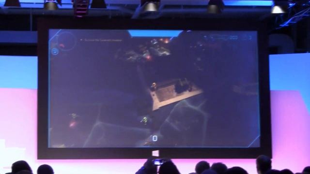 Microsoft Surface 2 Halo Spartan Assault Gaming and Office Suite Multitasking Demo смотреть онлайн