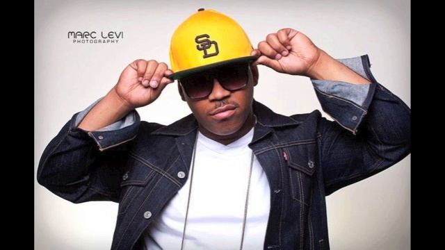 FEESE "Break Yo Back" (Make It Quake) {{FULL SONG}} смотреть онлайн
