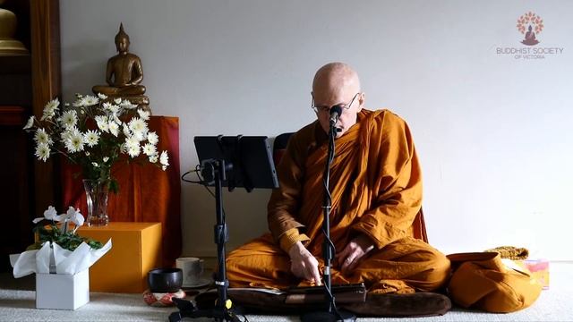 Ajahn Nissarano - Mango Tree Wisdom - the First Teaching in Sri Lanka | 12 JUN 2022 смотреть онлайн