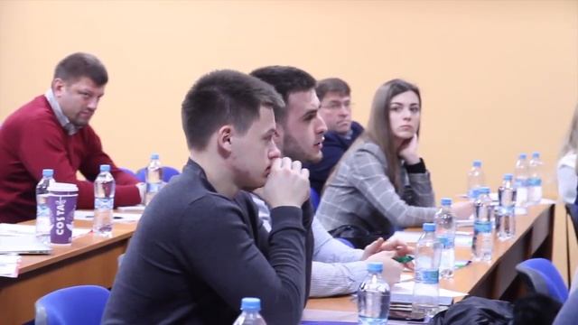 Семинар финансы, право и бухгалтерия 2.0 от LEESORA Consulting для предпринимателей в Чехии смотреть онлайн