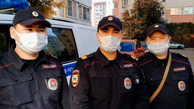 Семья с детьми едва не погибла в рухнувшем лифте смотреть онлайн