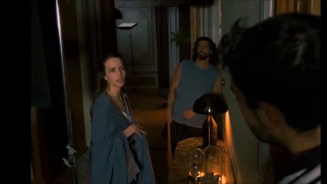 Detrás de escena es muy interesante. смотреть онлайн