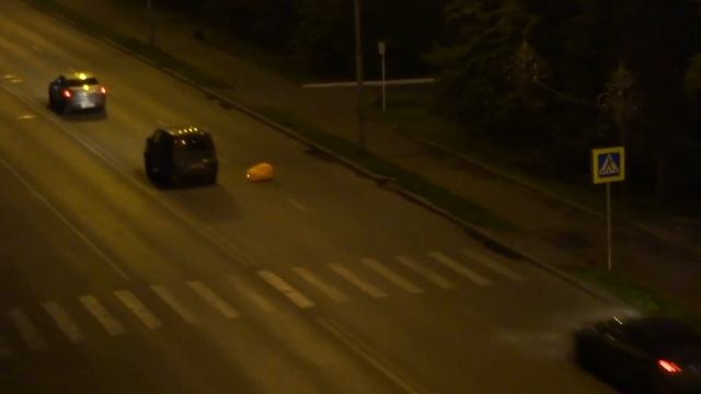 НЛО САДИТСЯ НА ШОССЕ смотреть онлайн