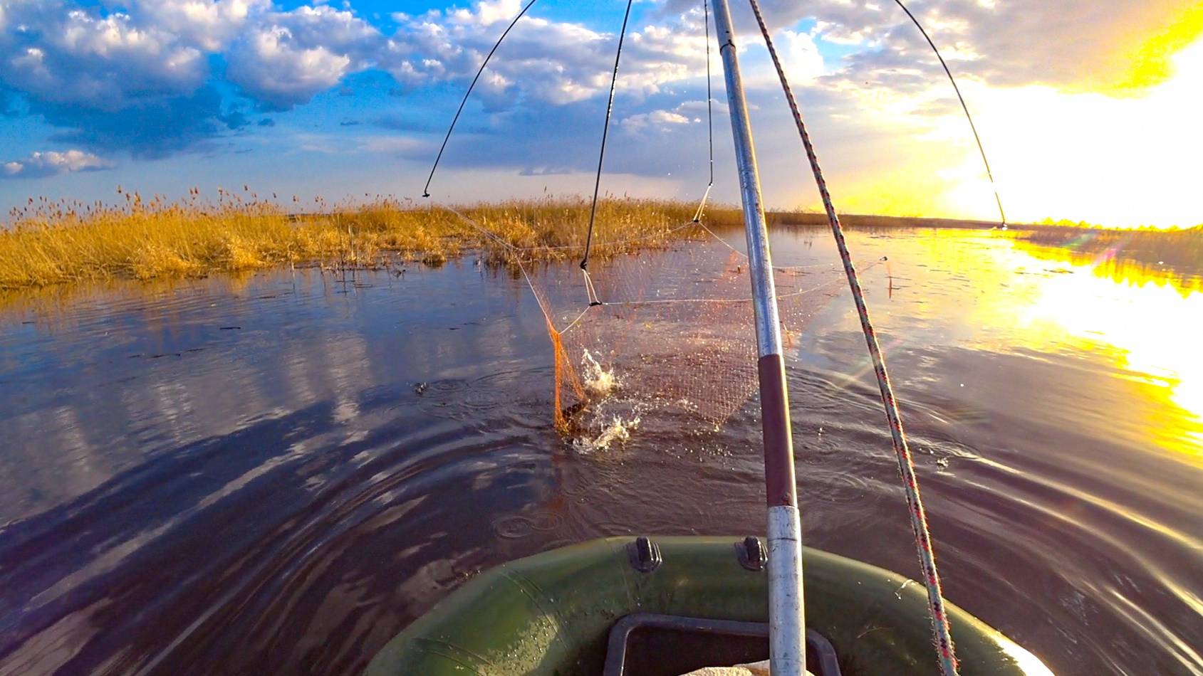 ТАКОЙ РЫБАЛКИ НА ПАУК ВЫ НЕ ВИДЕЛИ!!! ПОДЪЕМНИК ТРЕЩАЛ ПО ШВАМ ОТ ЭТИХ КАБАНОВ. Рыбалка 2024 смотреть онлайн
