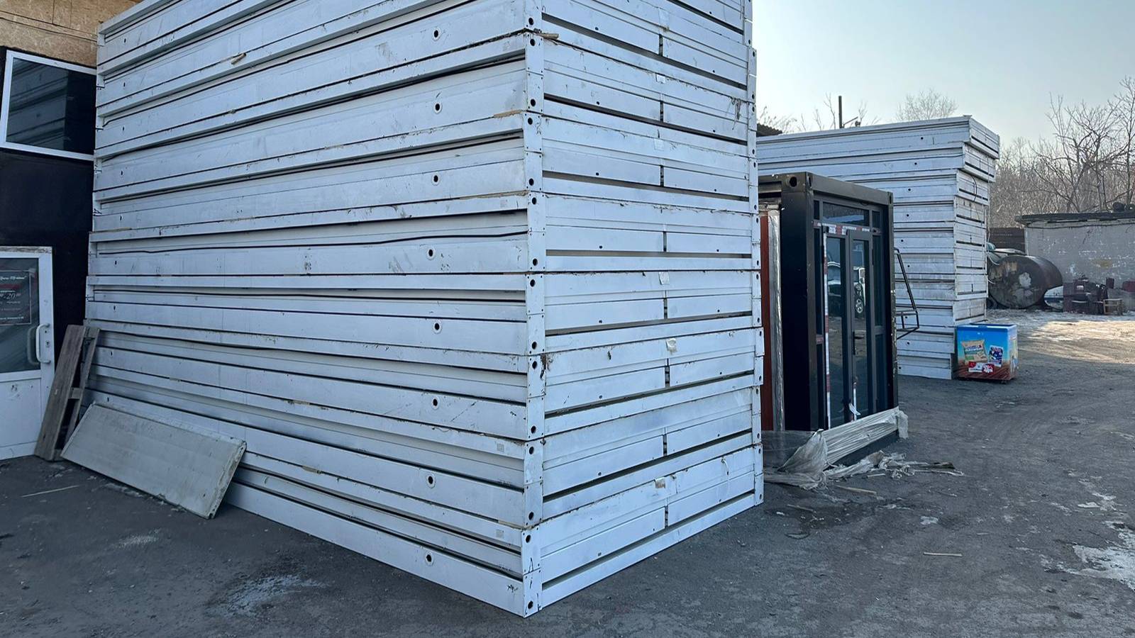 Складные бытовки удобны не только при транспортировке, но и в легкой сборке и разборке смотреть онлайн