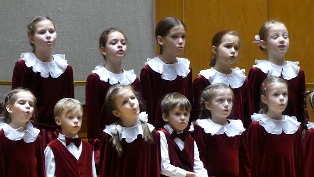 Игорь Красильников Четыре русские песни для детского хора и ОРНИ. Исп. БДХ им. В.С. Попова и оркестр смотреть онлайн