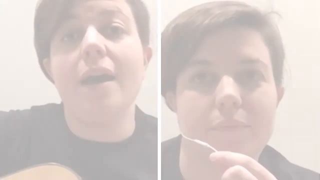 Music Therapist Sings "Feeling Sad Song" смотреть онлайн