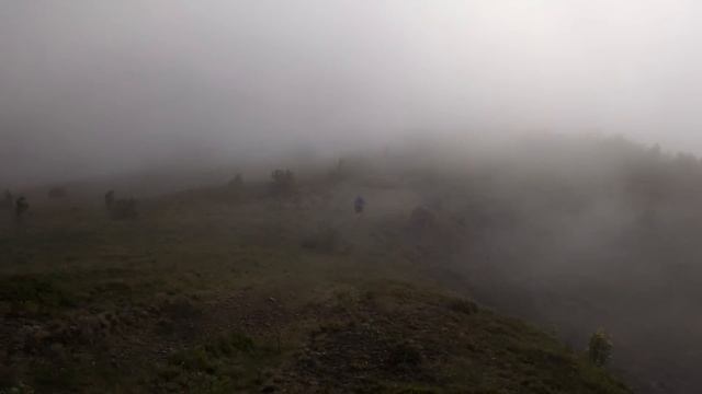 Велотуризм Полонина Руна, Карпати велопокатушки / Cycling in Carpathians смотреть онлайн