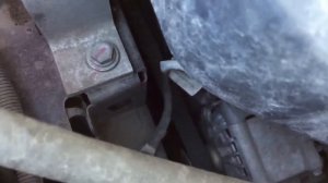 Лада Веста появился гул под капотом Lada Vesta