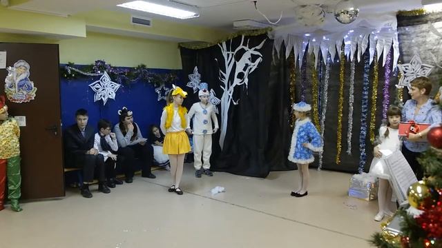 Снегурочка-Маша смотреть онлайн