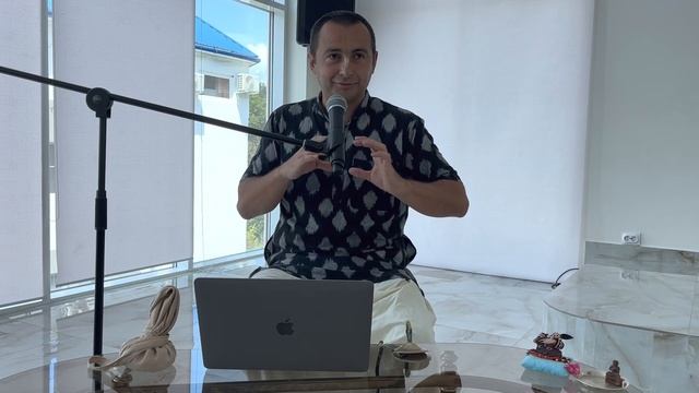 Харинама Чинтамани. Ретрит Лоо