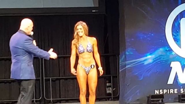 NSL Figure Competitor Jennifer Foulds смотреть онлайн
