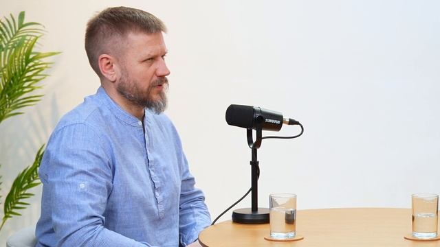 О ДУШЕВНОМ И ДУХОВНОМ ПЕНИИ - наставник МИХАИЛ ГУМЕННОЙ смотреть онлайн