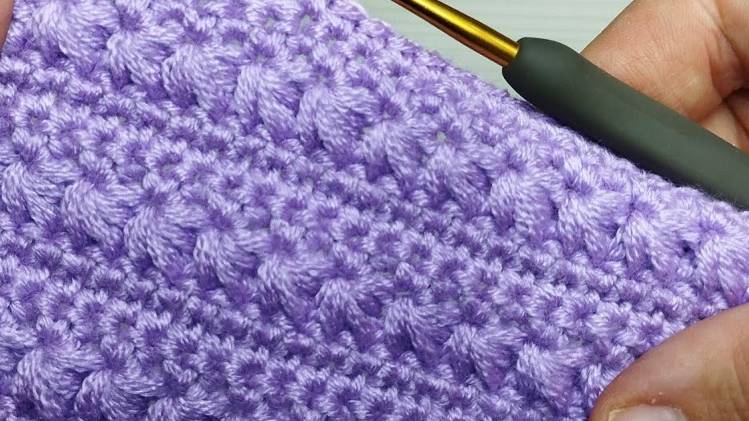 Вяжем самый ПРОСТОЙ узор крючком. Вязание крючком для начинающих смотреть онлайн