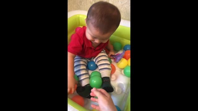 Қазақша түстерді үйрену. Учим цвета на казахском #learningcolors смотреть онлайн