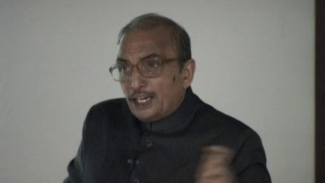 CS101 L24 More on Classes смотреть онлайн