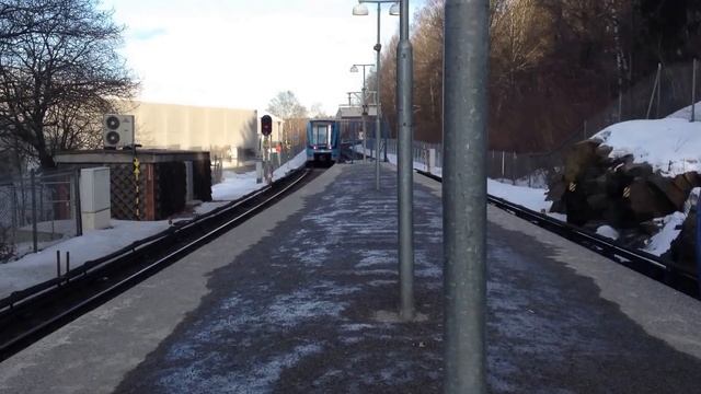 Brommaplan T-Bana смотреть онлайн
