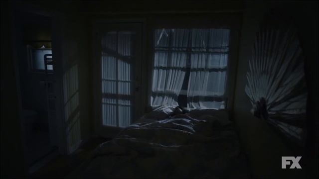 AHS 1984: Brooke Thompson gets attacked by the Night Stalker смотреть онлайн