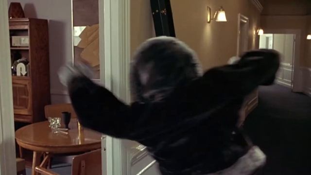 Barney The Dinosaur Is Killed By An Eskimo - Mafia! Scene. (1998) смотреть онлайн