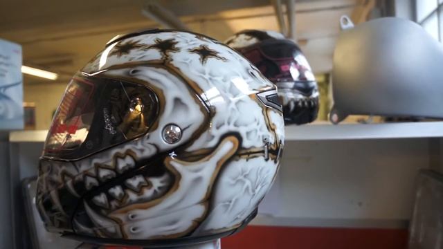 helmet Old Scull смотреть онлайн