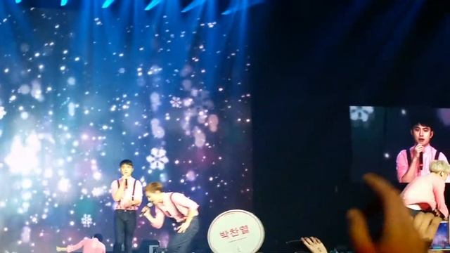 EXO Christmas Day смотреть онлайн