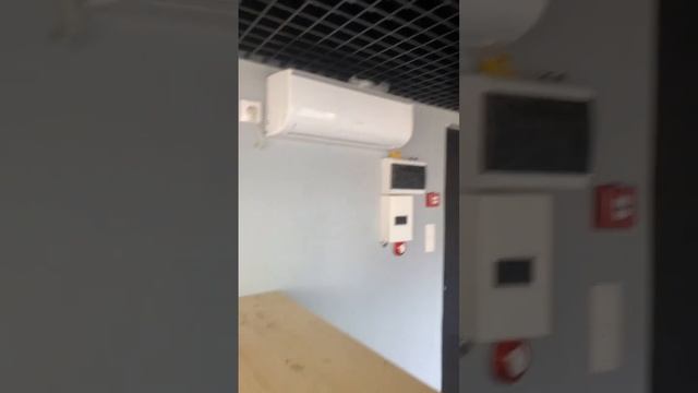 Укомплектуем здание под все запросы.
Такое кафе вы можете увидеть в Хабаровске в центральном парке смотреть онлайн