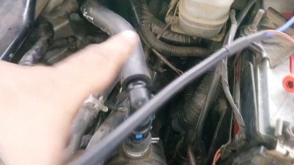 Проверка впускного тракта Mazda CX-7 на герметичность