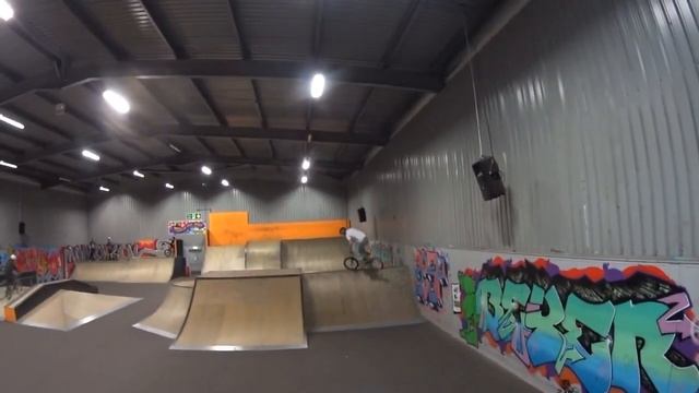 BIKE NIGHT KASETSKATEPARK 2019 смотреть онлайн