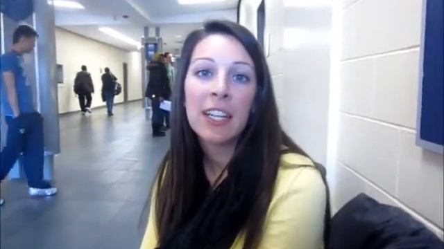 Giulia describes her plan for getting a summer job смотреть онлайн