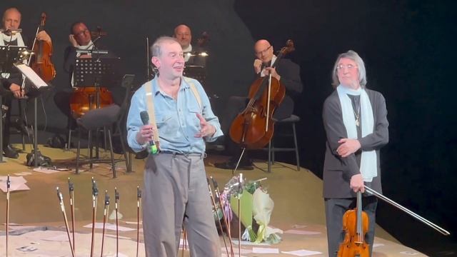 Закрытие театрального сезона в МХТ им. Чехова. Спектакль "Не покидай свою планету". смотреть онлайн