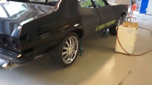 Gran Torino V8 power© 139 смотреть онлайн