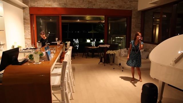 Live Music - Cloud19 Beach Retreat смотреть онлайн