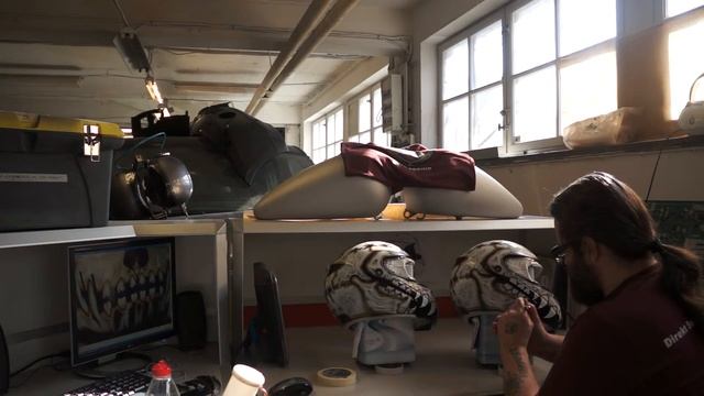 helmet Old Scull-78 смотреть онлайн