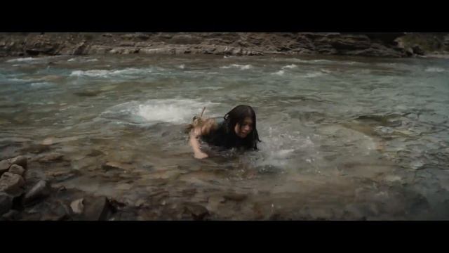 MEMBURU PREDATOR YANG TAK TERLIHAT | ALUR CERITA FILM PREY PREDATOR 2022 смотреть онлайн