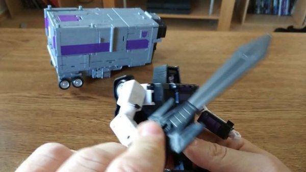 Bergers Vorstellung: Review Transformers Legacy Motormaster