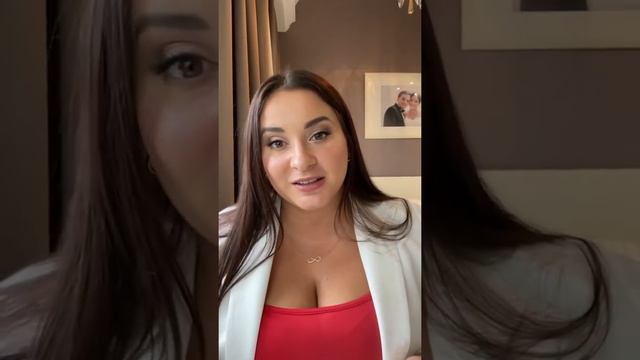 Виктория Дмитриева