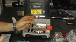 Станок для изготовления ключей Xhorse Condor Dolphin XP-005. Распаковка и первый запуск. Unboxing.