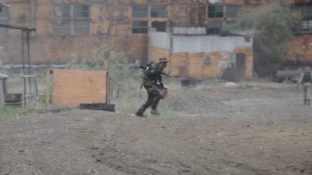 "ВЫСАДКА В ВГ" Страйкбольный сезон 2015 (архив) г. Мирный смотреть онлайн