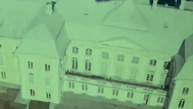 Петродворец (1976) фильм об одном из красивейших архитектурных ансамблей Ленинграда - Петродворце. смотреть онлайн